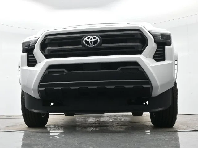 Used 2024 Ice Cap Toyota SR image 22