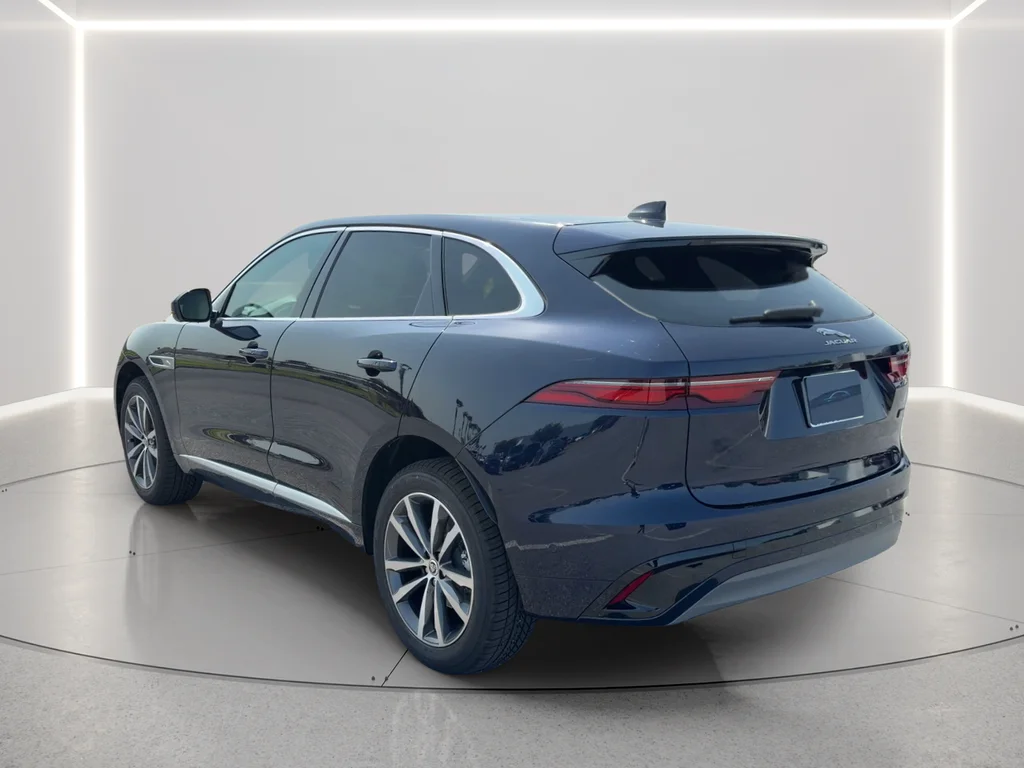 New 2026 Portofino Blue Jaguar P250 R-Dynamic S image 7