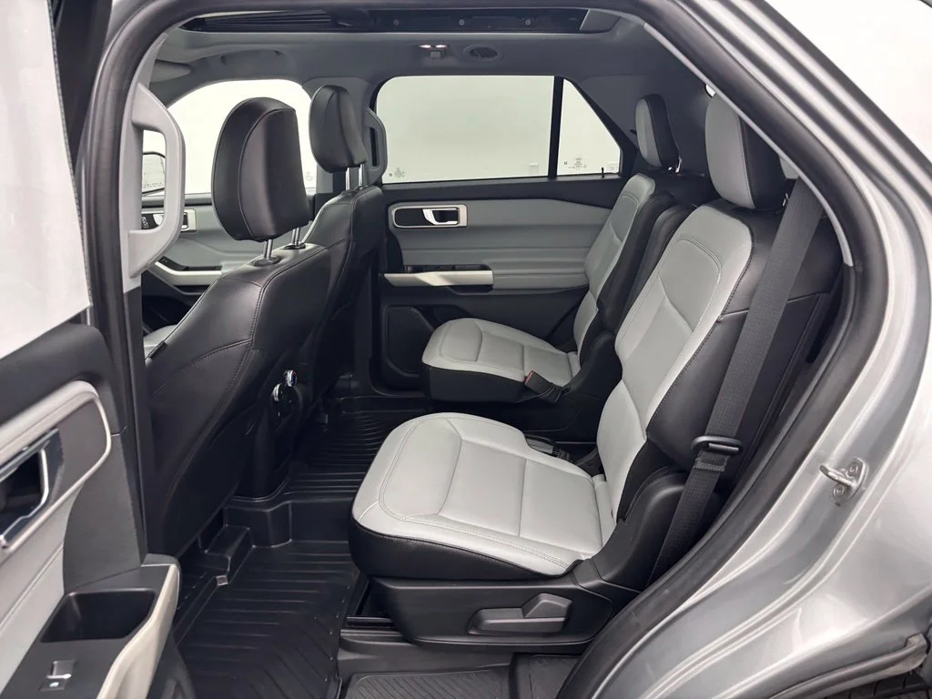 Used 2021 Silver Ford XLT image 38