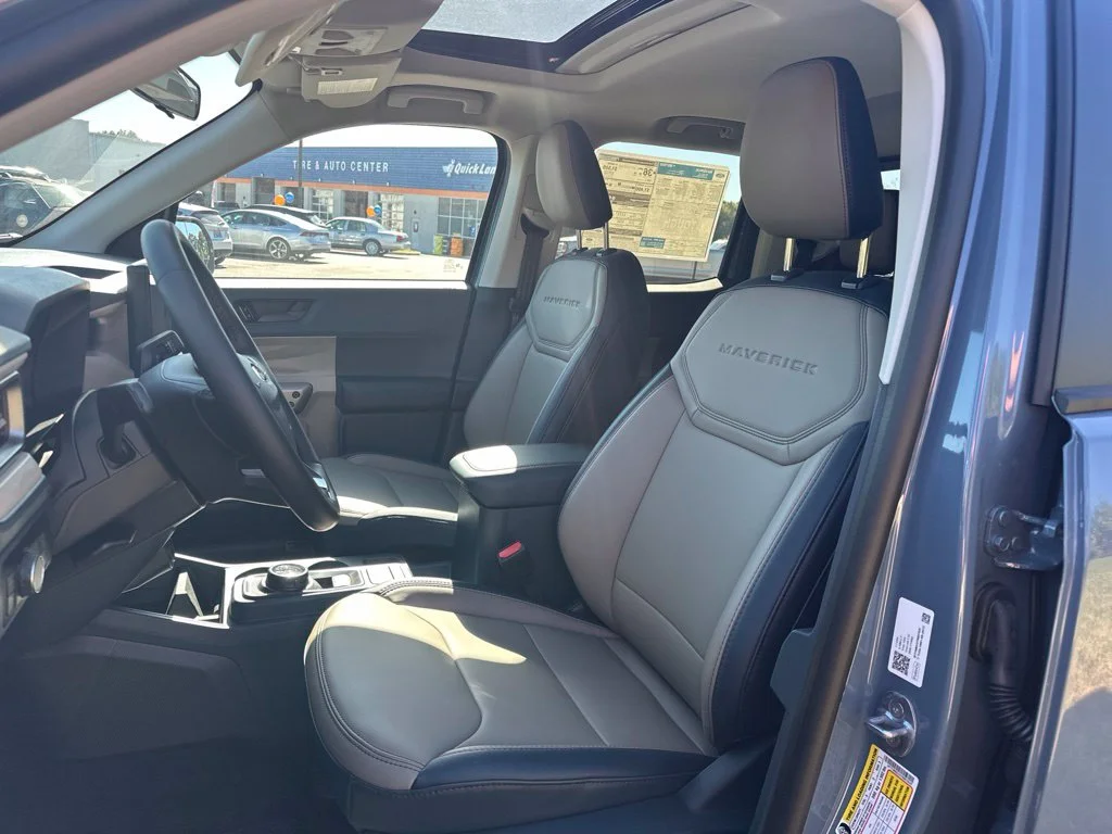 New 2026 Azure Gray Metallic Tri-Coat Ford Lariat® image 11