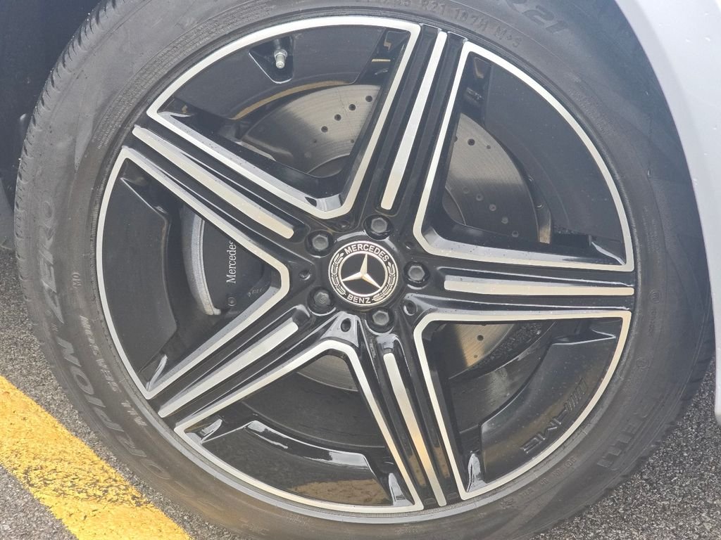 2025 Mercedes-Benz GLE GLE450E - Photo 10