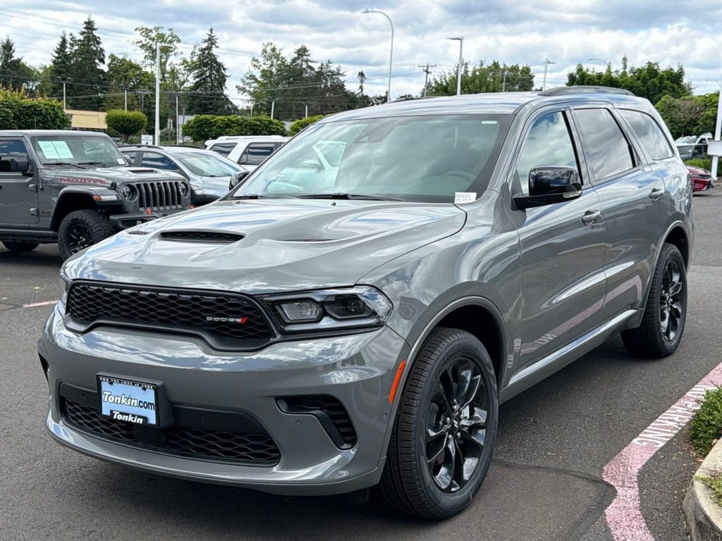 New 2026 Destroyer Gray Clear-Coat Exterior Paint Dodge GT Plus image 4