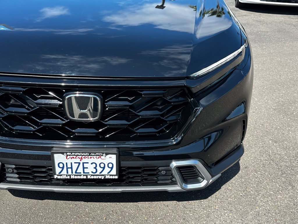 Used 2024 Crystal Black Pearl Honda Sport Touring image 5