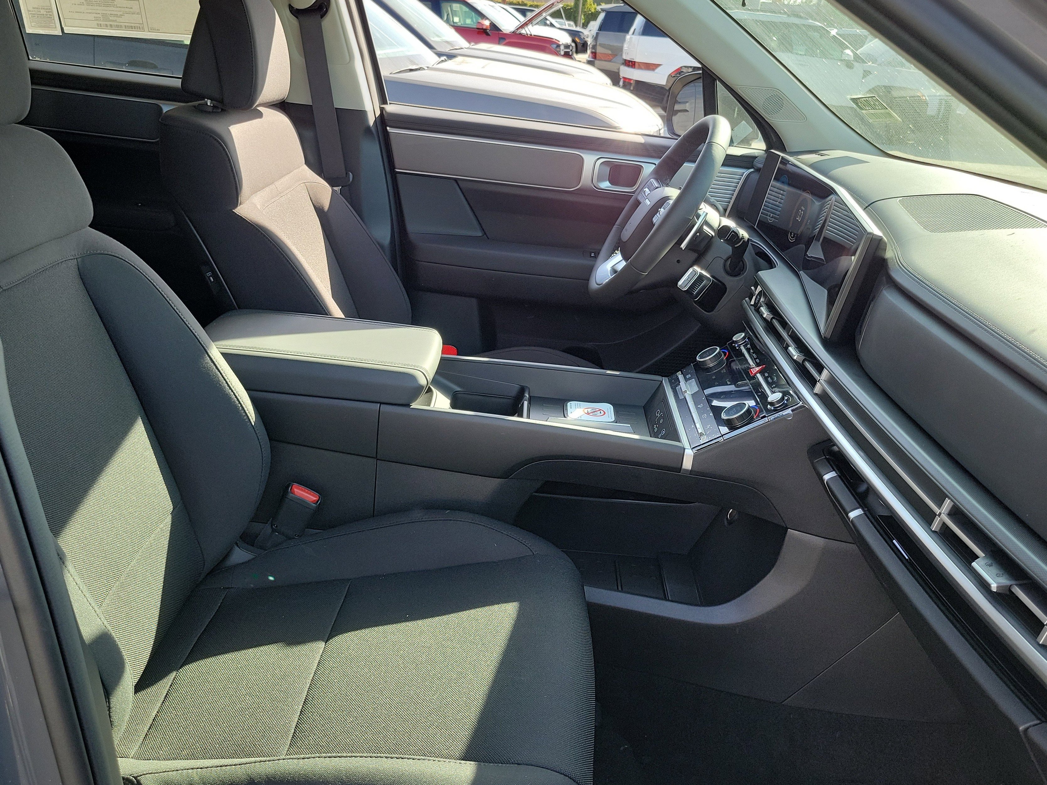 2026 Hyundai Santa Fe SE - Photo 18