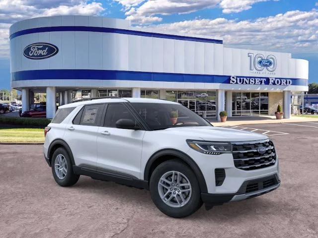 New 2026 Space White Metallic Ford Active™ image 7
