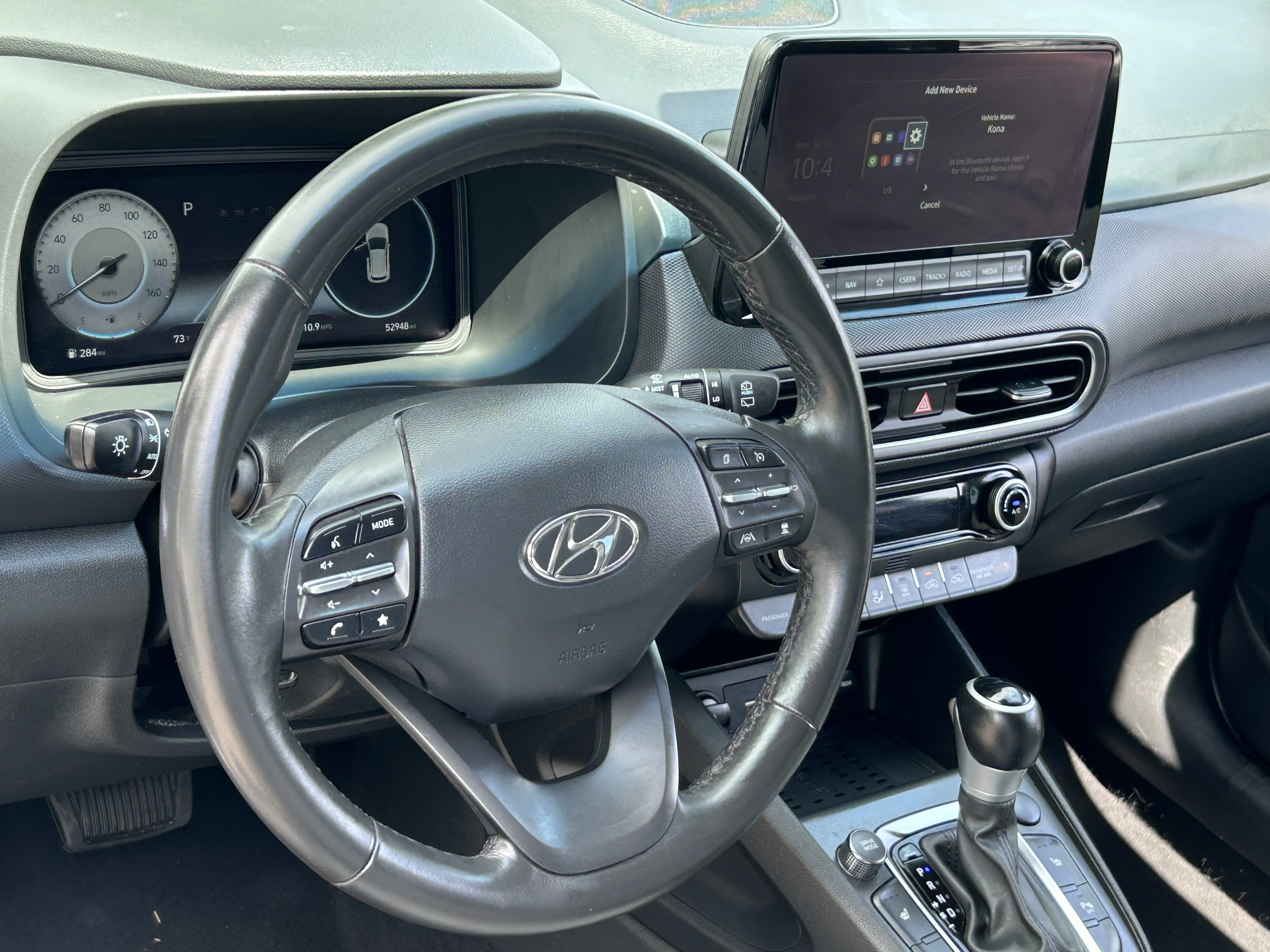 Used 2023 Abyss Black Pearl Hyundai Limited image 27