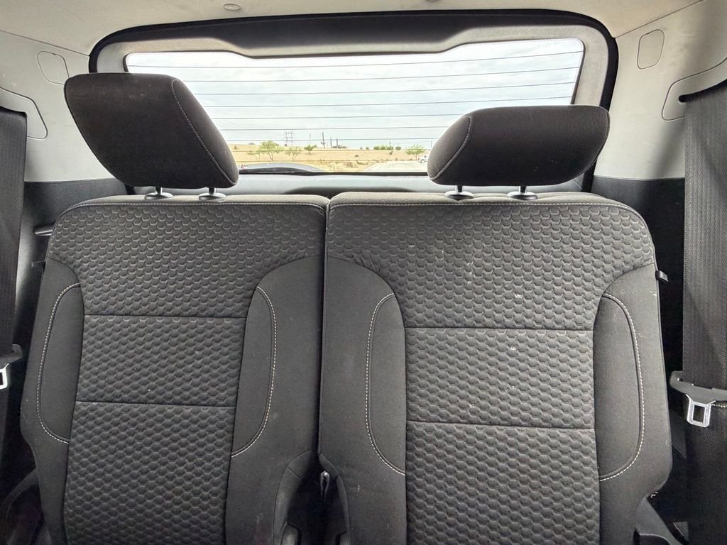 Used 2019 Silver GMC SLE-1 image 7