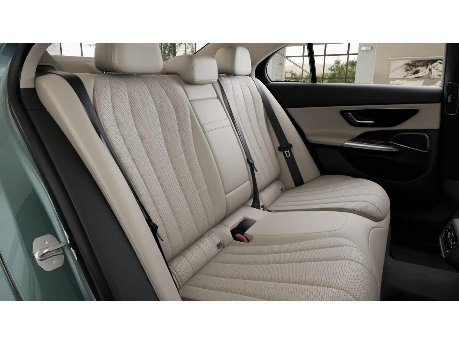 New 2027 Verde Silver Metallic Mercedes-Benz E 350 image 4