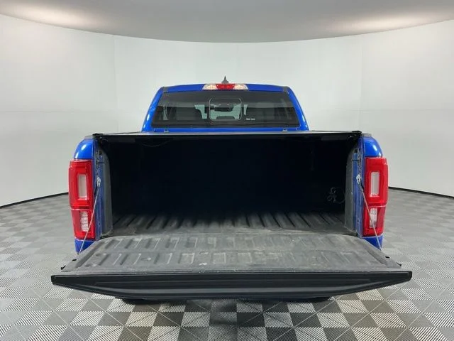 Used 2019 Blue Ford XLT image 7