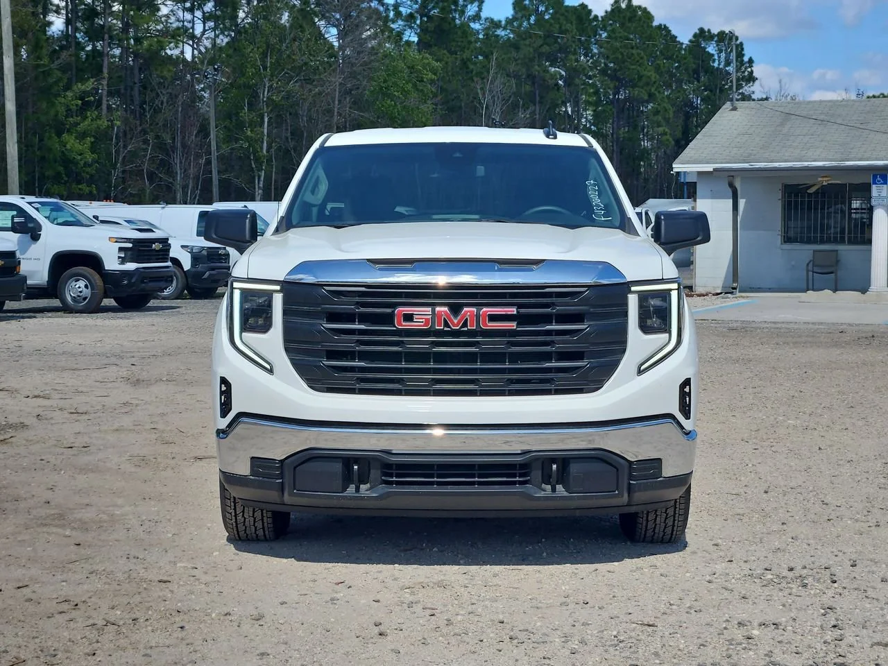 New 2026 Summit White GMC Pro image 3