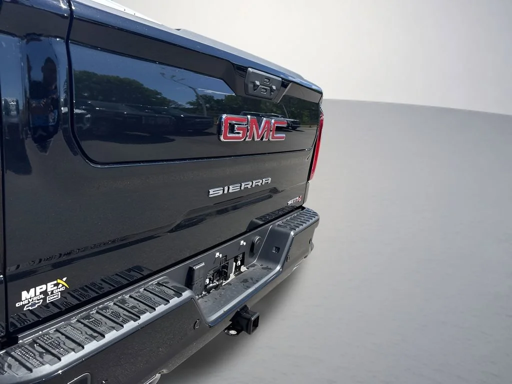 New 2026 Onyx Black GMC AT4 image 33