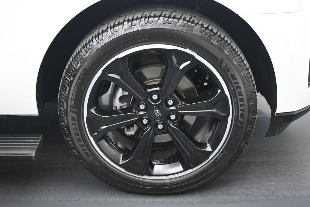 Certified Used 2023 White Ford Limited image 27