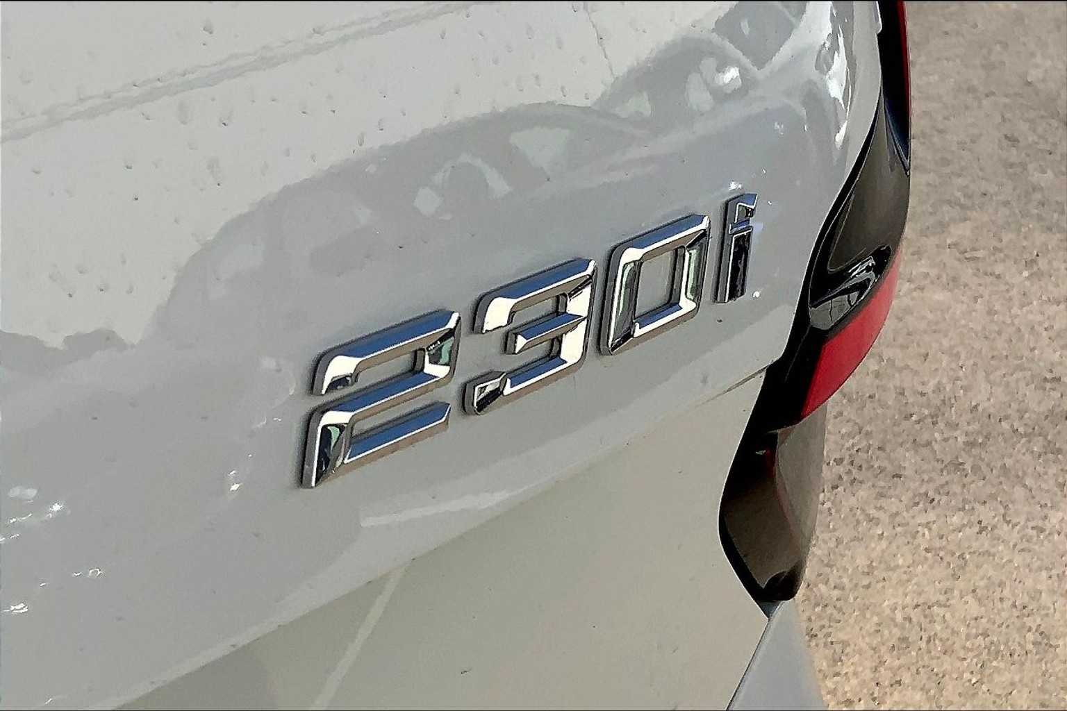 2025 BMW 2 Series 230i - Photo 14