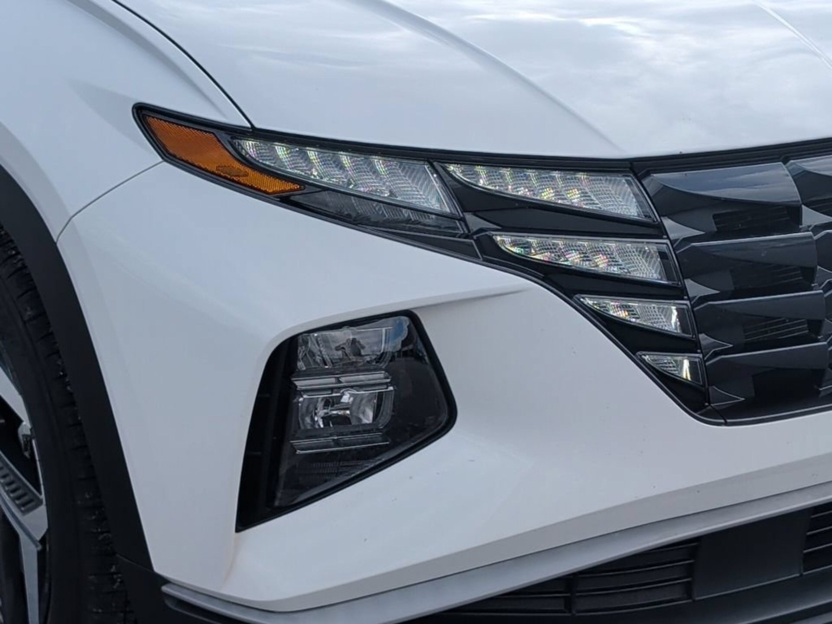 Used 2023 Serenity White Pearl Hyundai SEL image 39