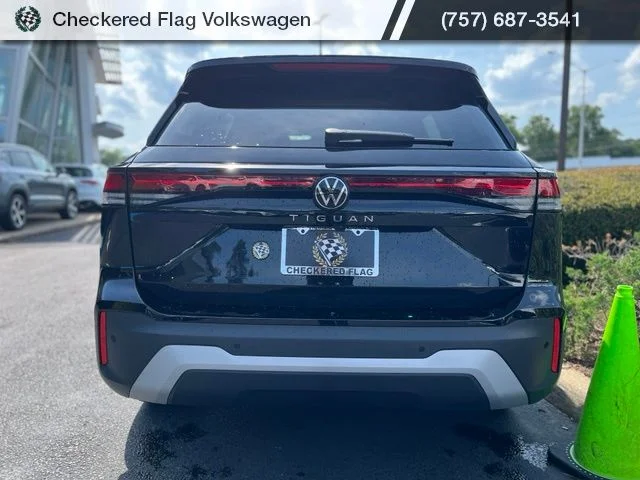 New 2026 Black Volkswagen 2.0T S image 10