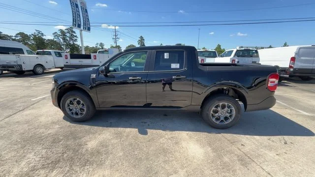New 2026 Shadow Black Ford XLT image 6