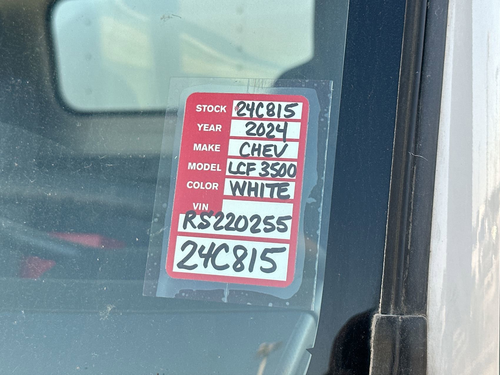 New 2024 Arc White Chevrolet 3500 image 18