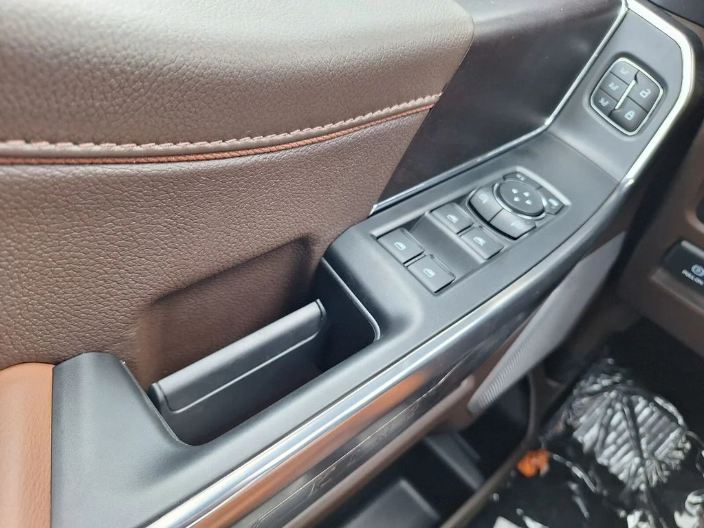 New 2026 Agate Black Metallic Ford King Ranch® image 27