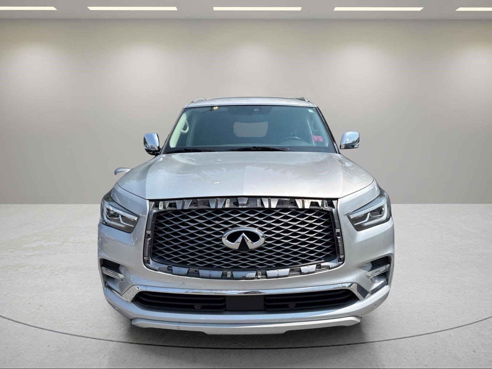 Used 2019  INFINITI  image 24