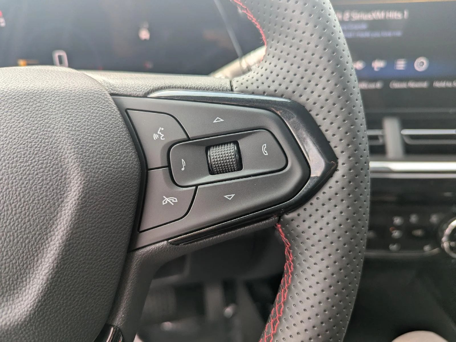 2026 Chevrolet Trax RS - Photo 29