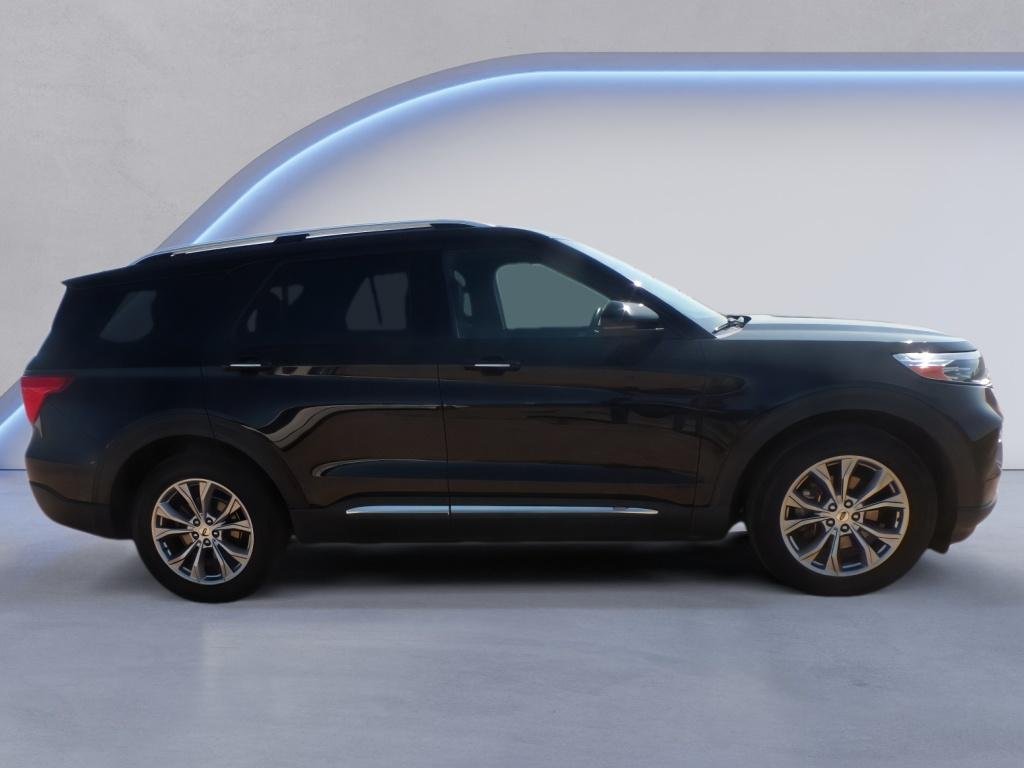 Used 2020 Agate Black Metallic Ford Limited image 4