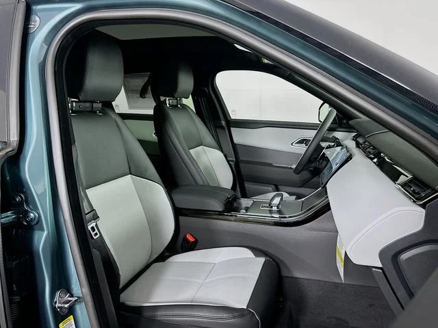 New 2026 Green Land Rover S image 26