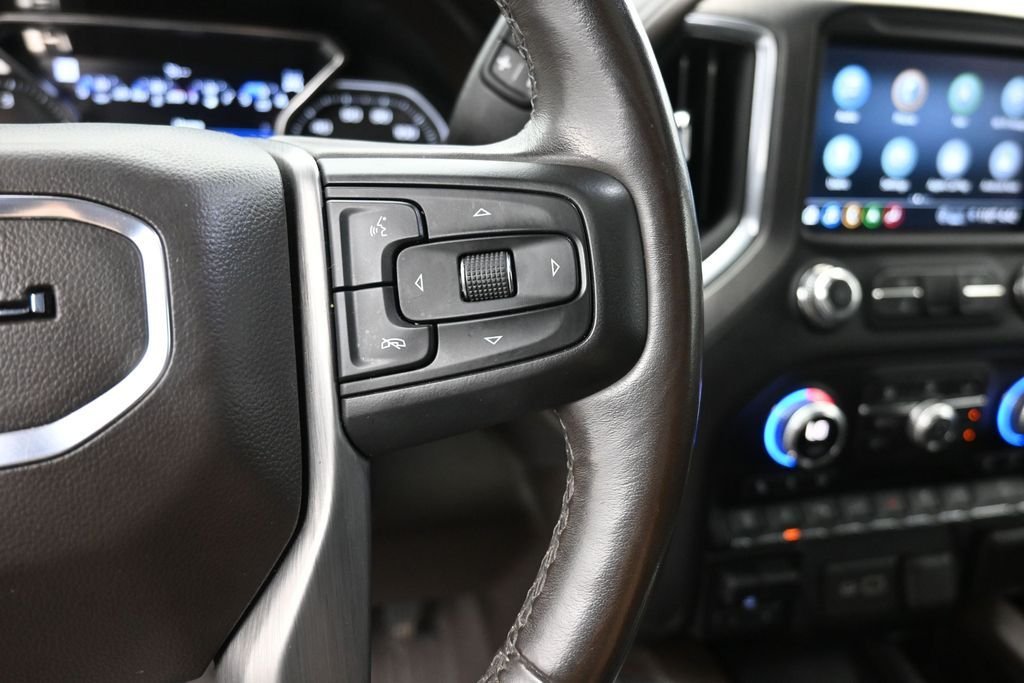 Used 2022 Green GMC Denali image 3