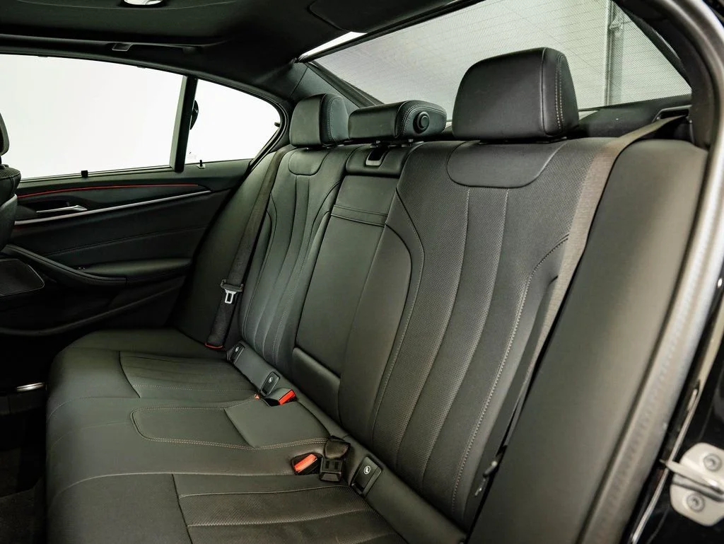 Used 2023 Black Sapphire Metallic BMW 540i xDrive image 45