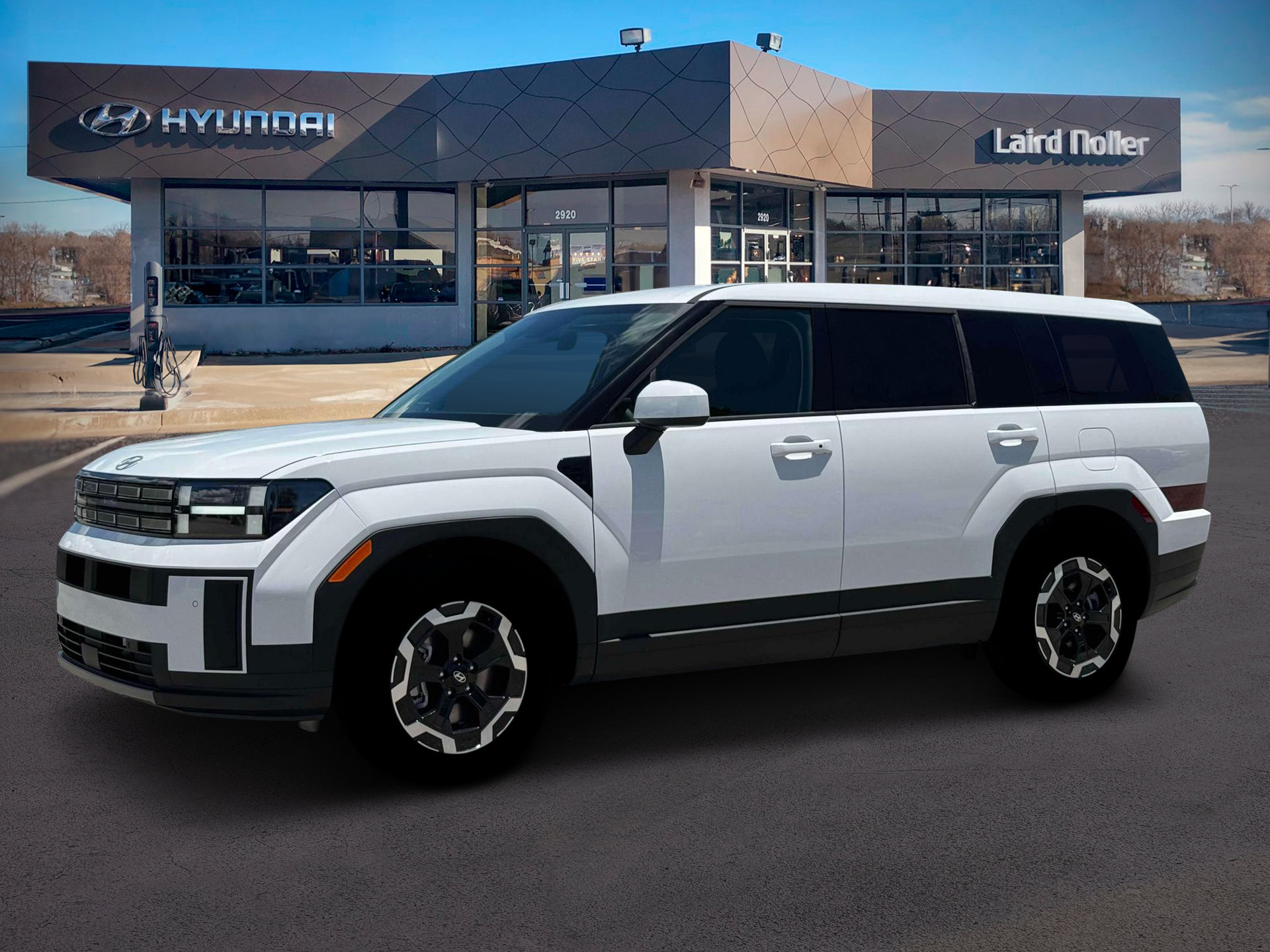 View vehicle photo 3