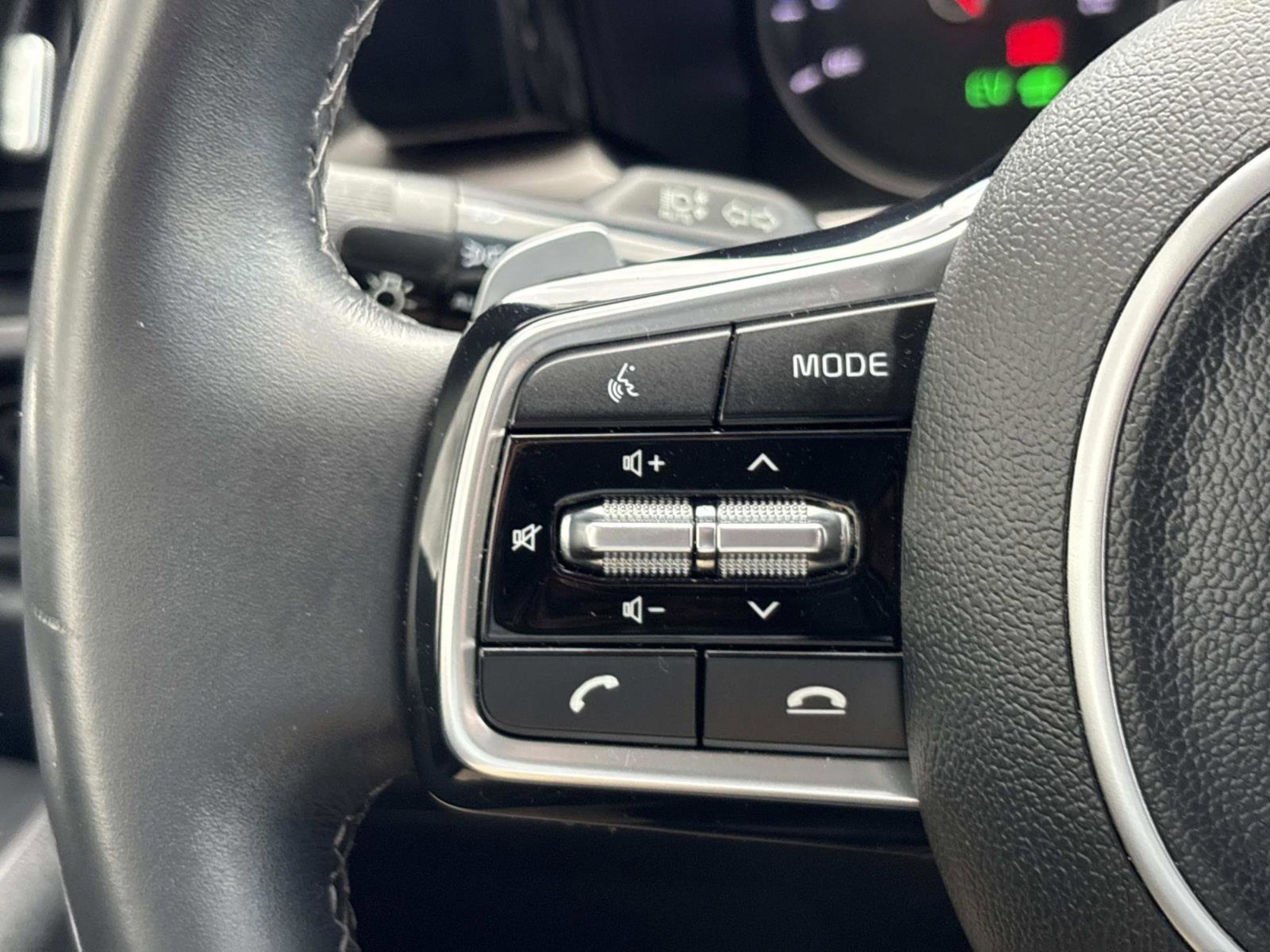 Used 2021 Aurora Black Kia S image 24