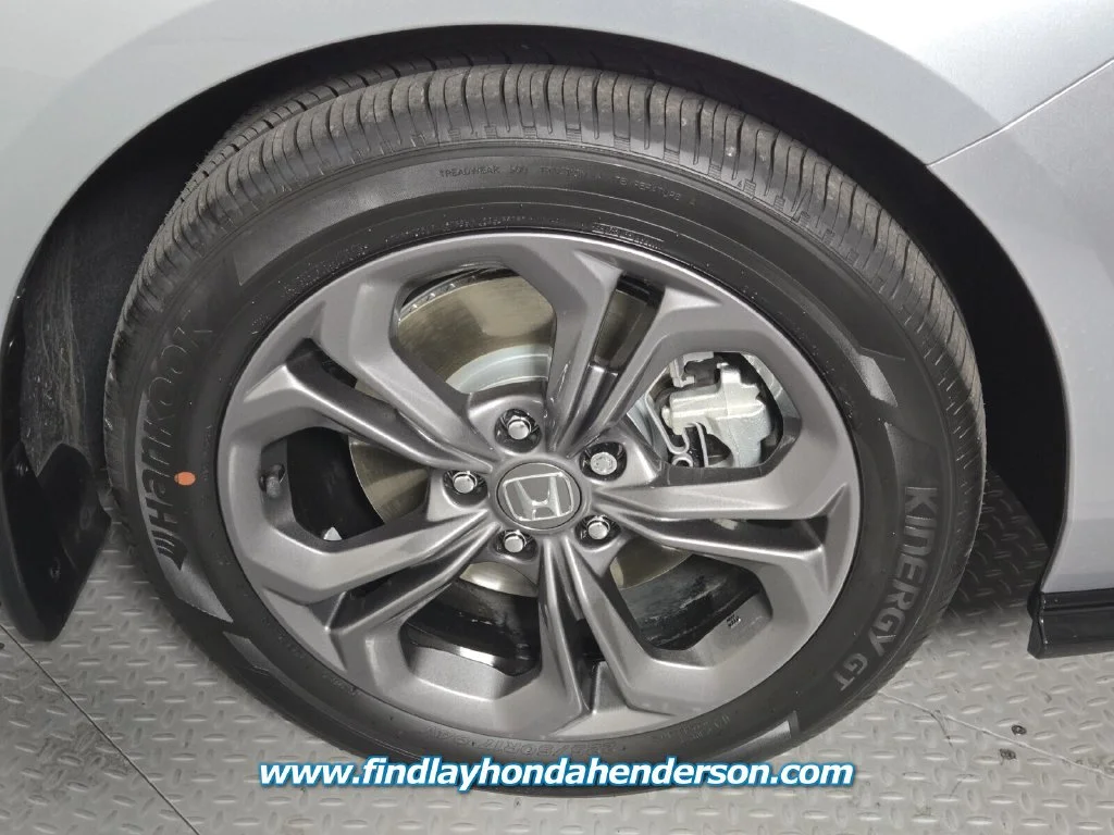 2024 Honda Accord Hybrid EX-L - Photo 12