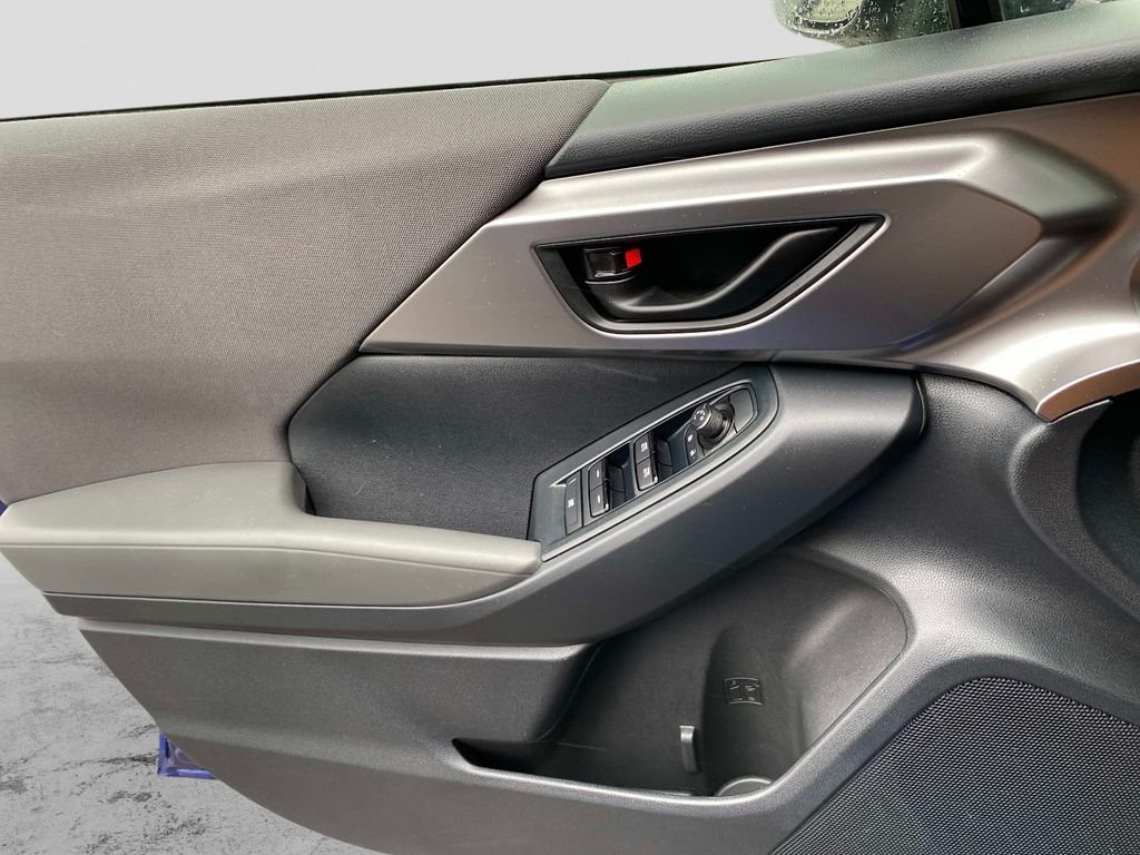 Used 2024 Blue Subaru Base image 23