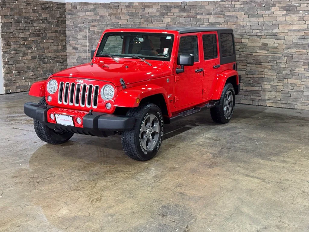 Used 2018 Firecracker Red Clearcoat Jeep Unlimited Sahara image 5