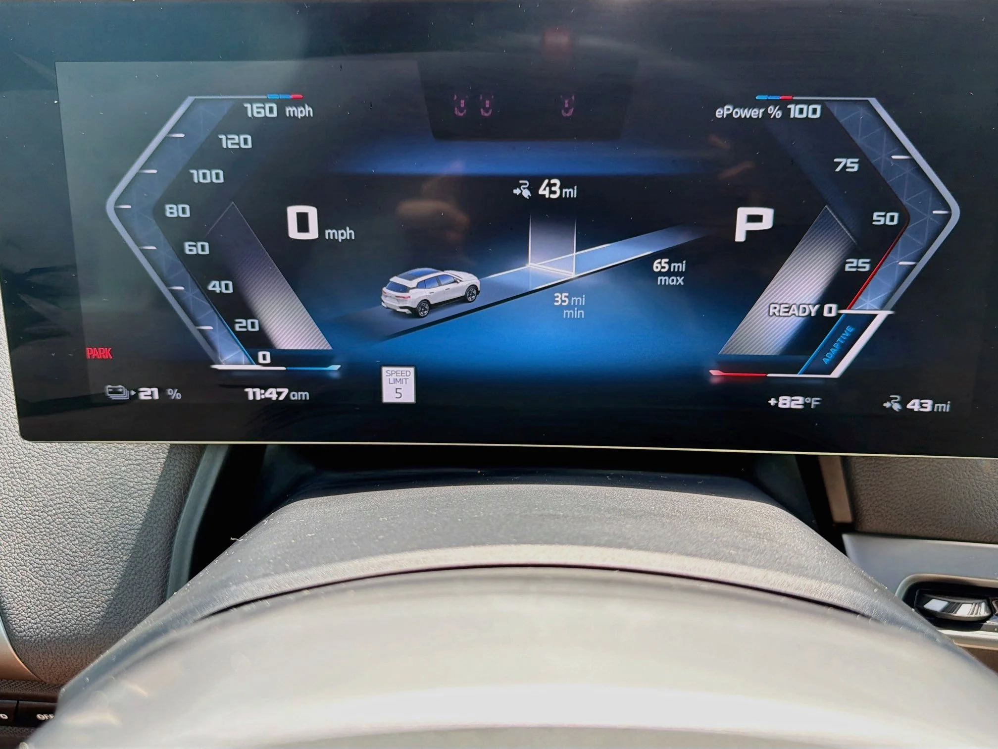 2025 BMW iX M60 - Photo 42