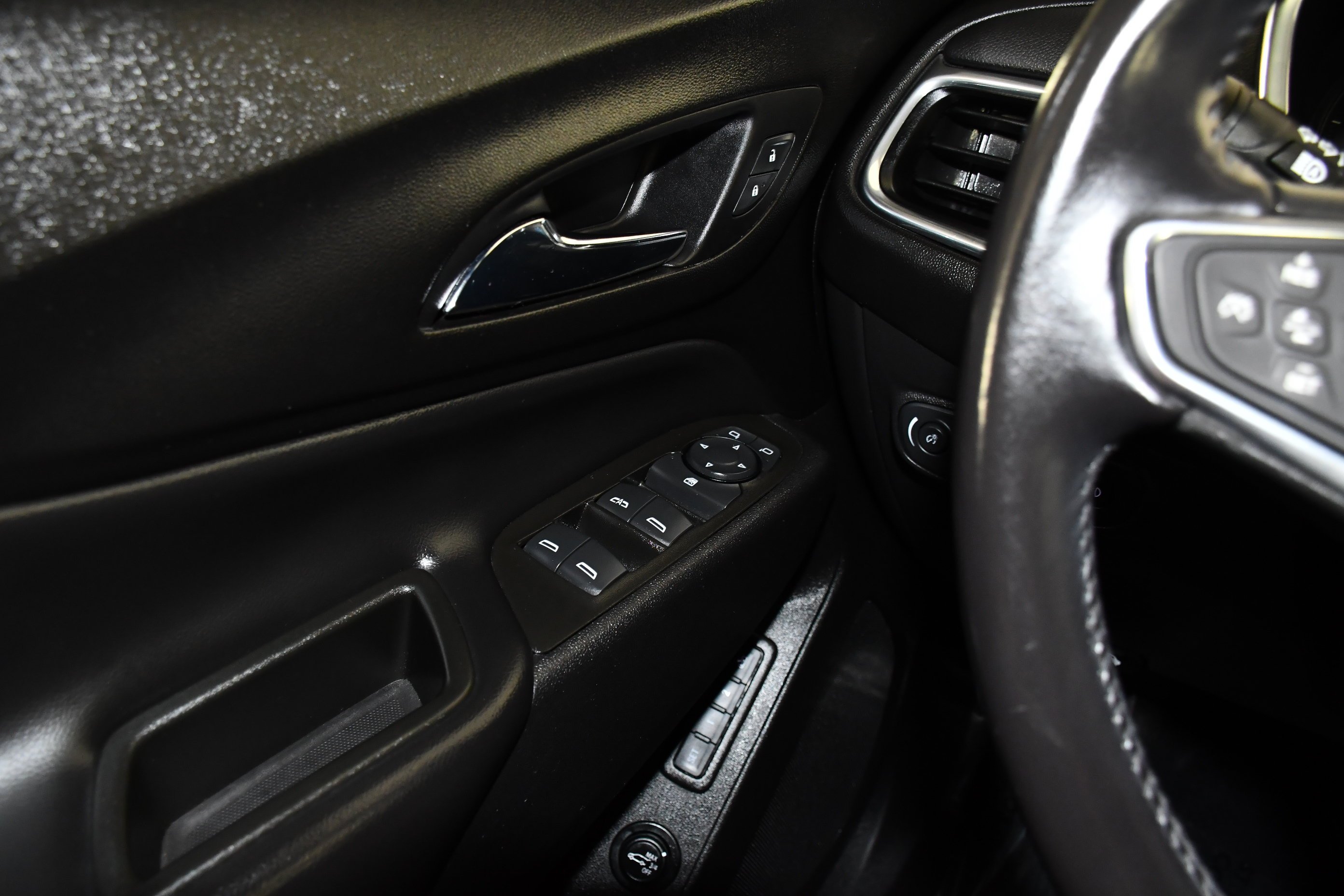 Used 2021 Nightfall Gray Metallic Chevrolet LT image 32