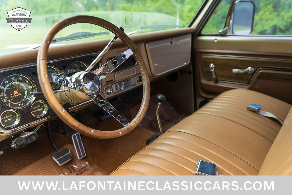 Used 1972 Gold Chevrolet Cheyenne image 6