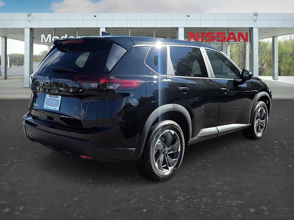 Used 2025 Super Black Nissan SV image 5