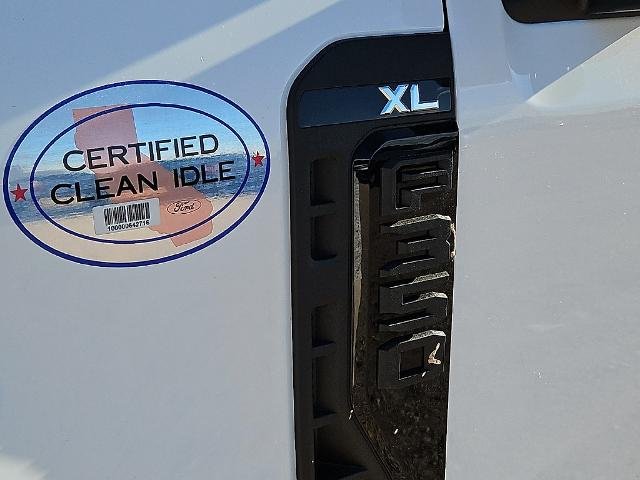 New 2027 Oxford White Ford F-350® XL image 39