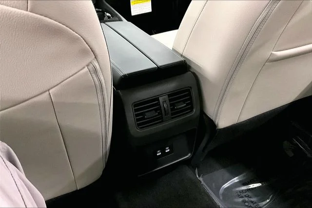 2025 Nissan Rogue SL - Photo 22