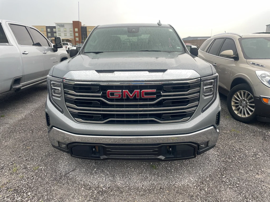 Used 2026 Sterling Metallic GMC SLT image 2