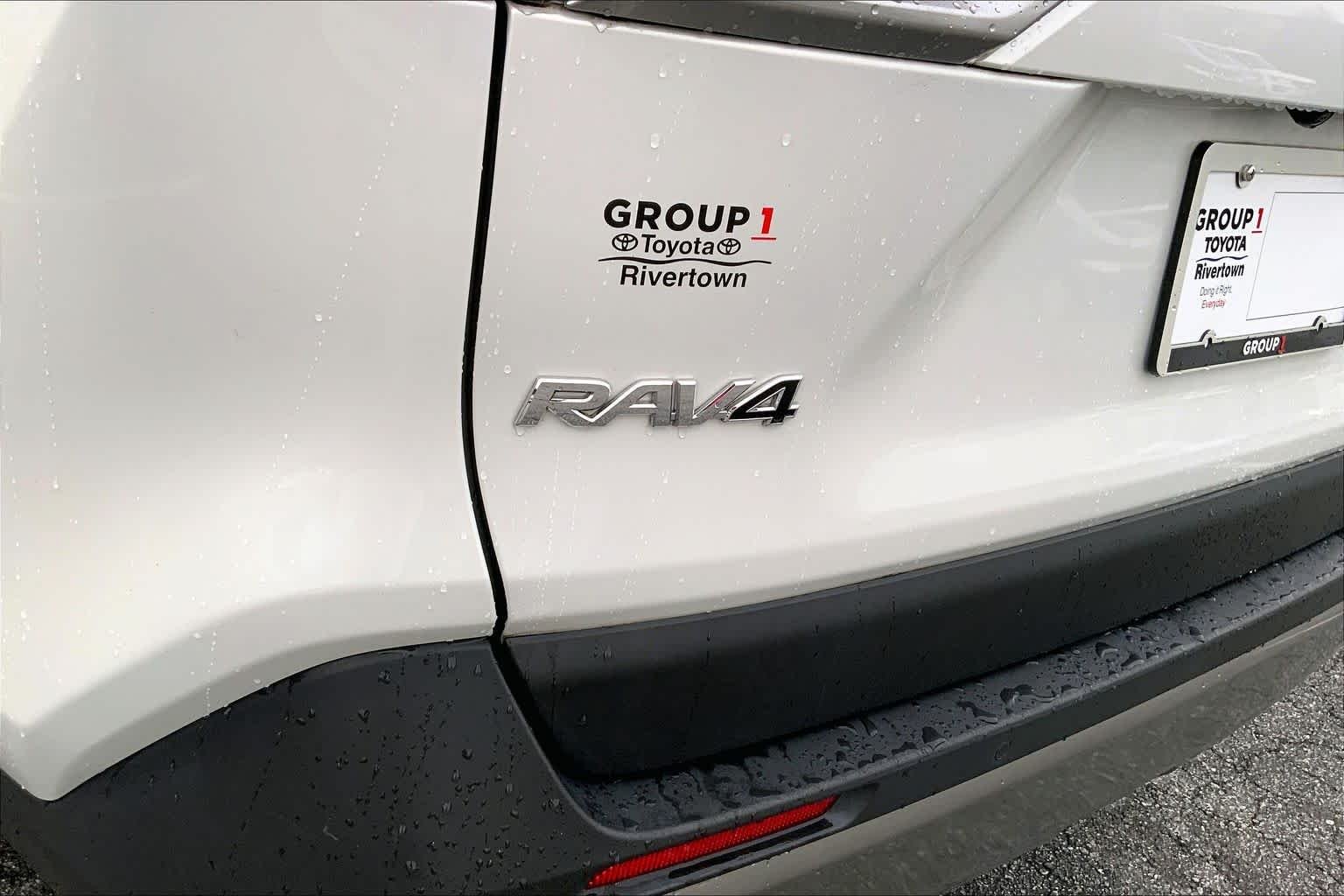 Used 2023 Wind Chill Pearl Toyota Limited image 30