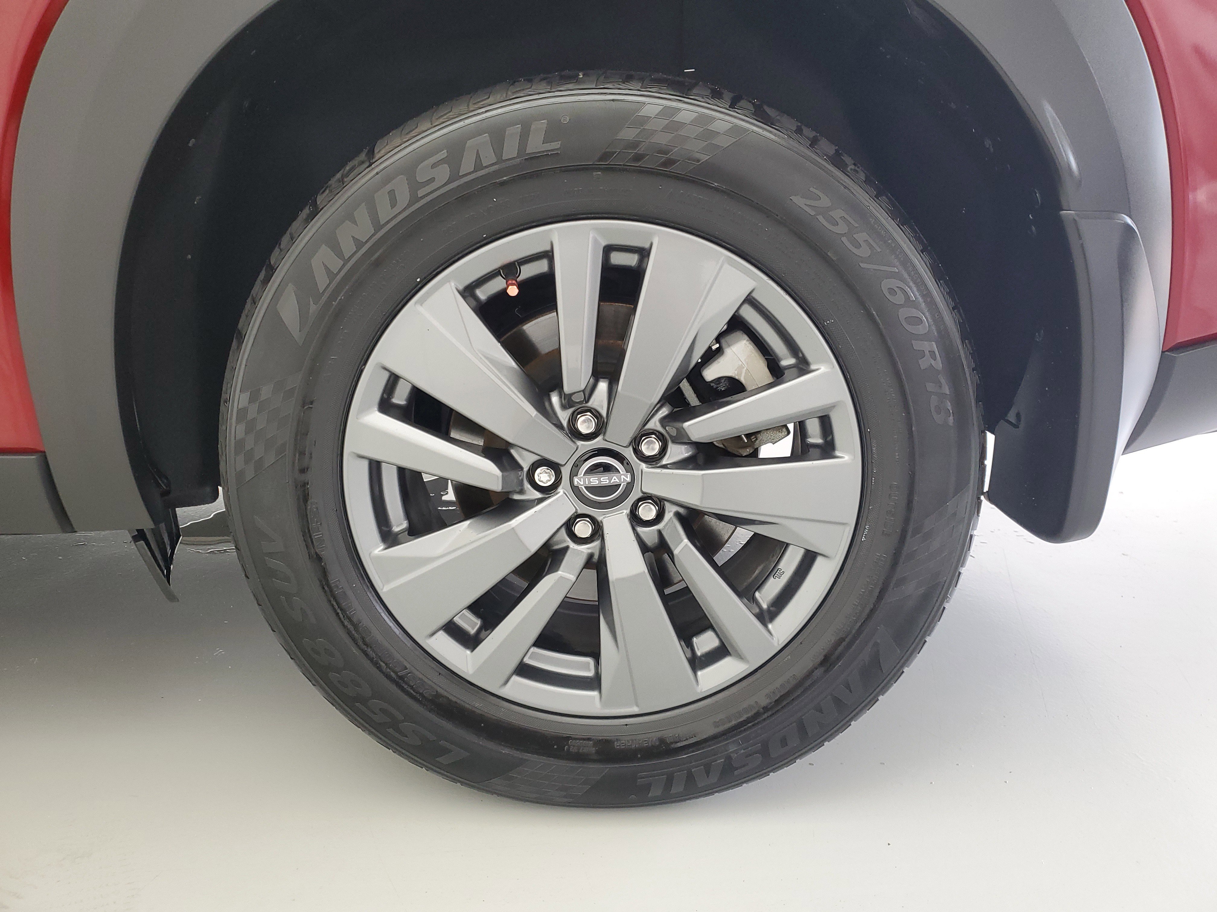 Used 2022 Scarlet Ember Tintcoat Nissan SV image 10