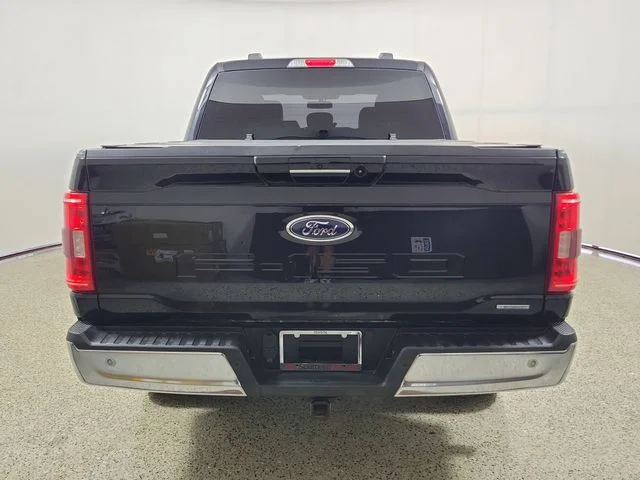 Used 2021 Black Ford XLT image 6