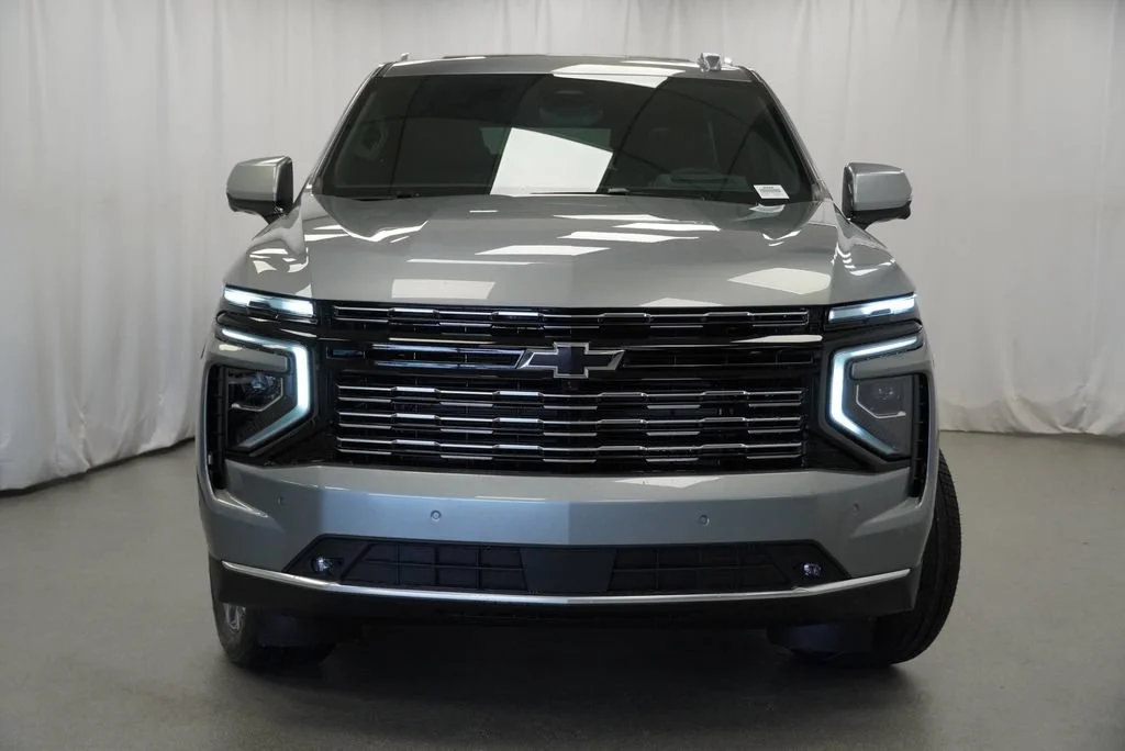 New 2026 Sterling Gray Metallic Chevrolet High Country image 35