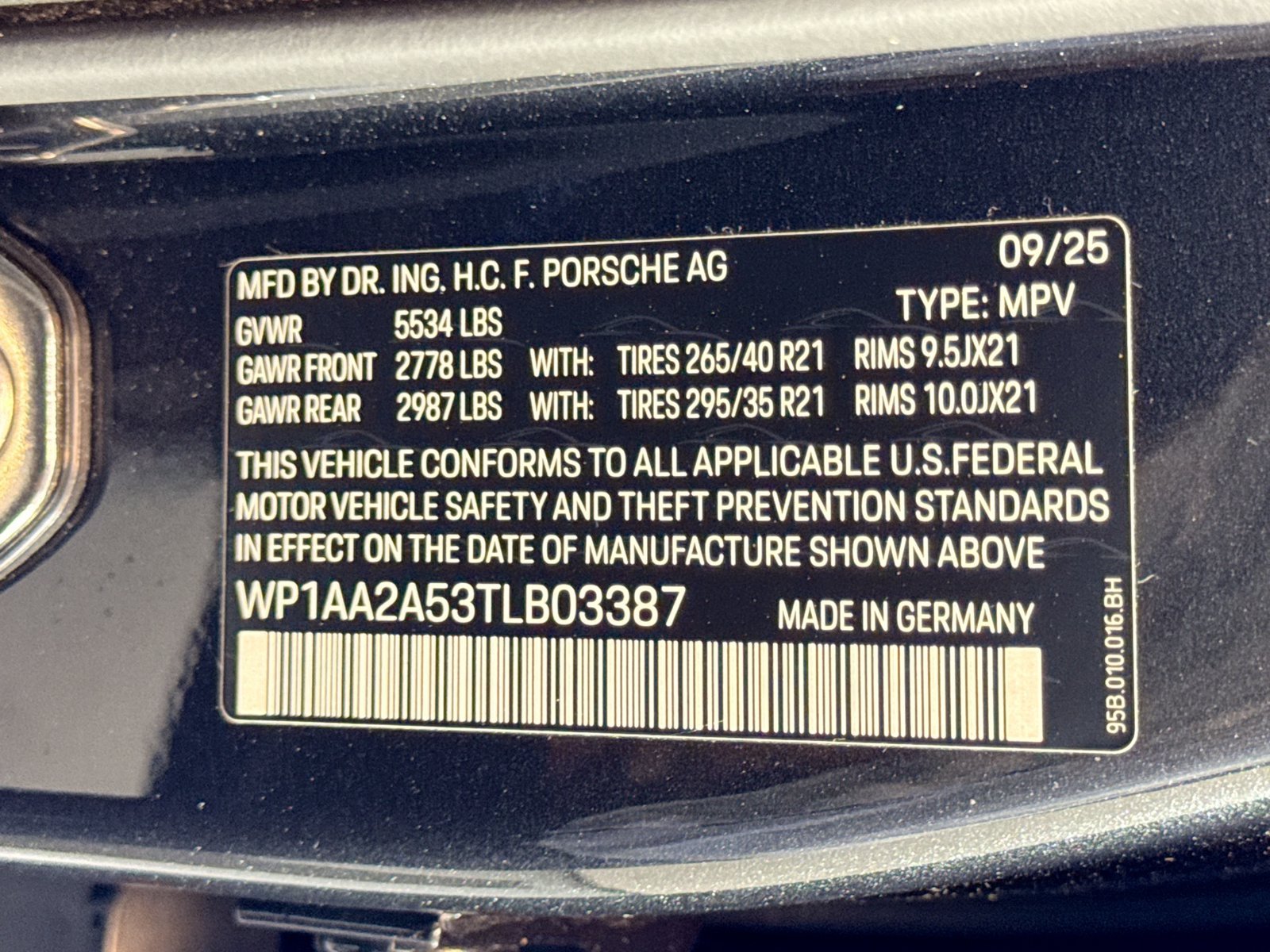 Used 2026 Volcano Grey Porsche  image 27
