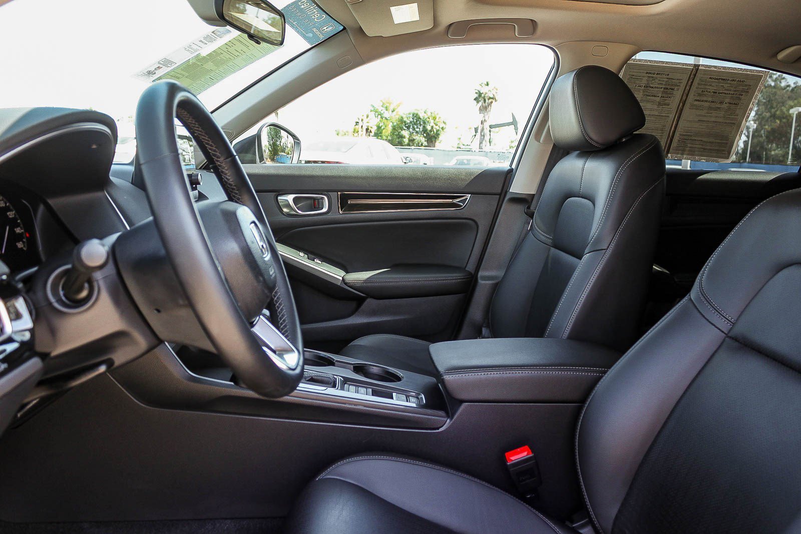 2024 Honda Civic Hatchback EX-L - Photo 18