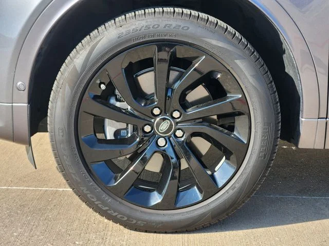 Certified Used 2025 Gray Land Rover S image 10