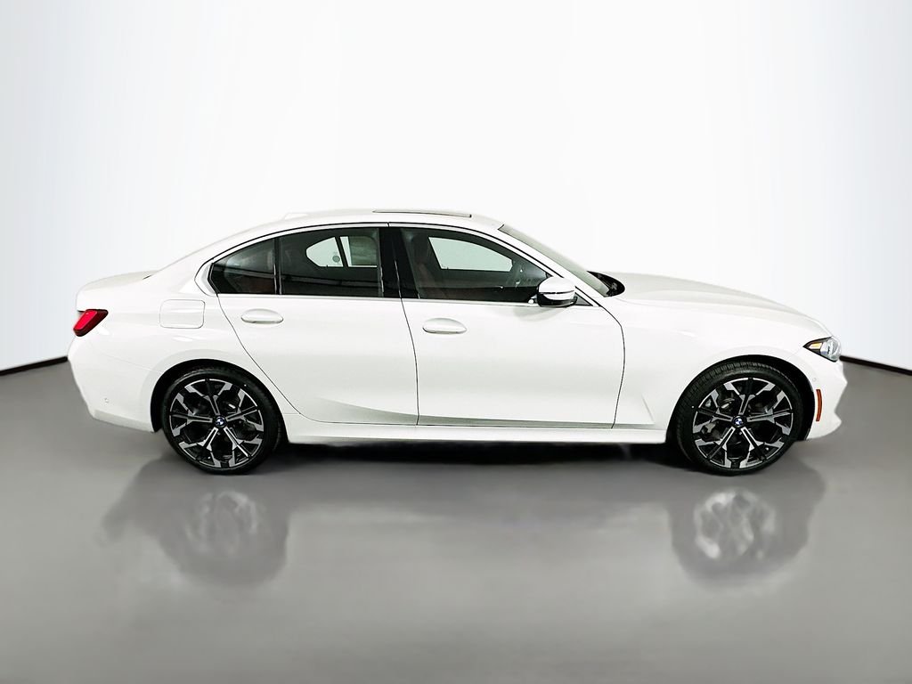 Used 2026 Alpine White BMW 330i xDrive image 4