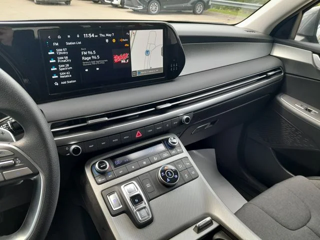 Used 2025 Gray Hyundai SE image 19