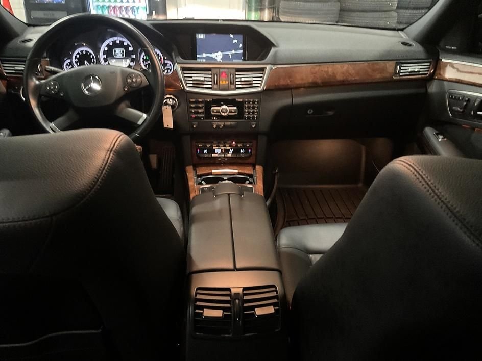 Used 2012 Black Mercedes-Benz E 350 image 18
